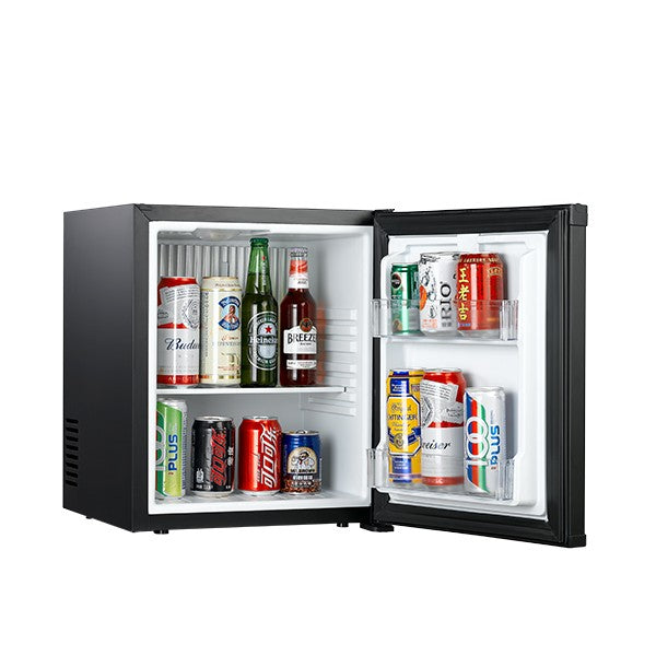 Blizzard BMB30 Mini Bar (10 bottles)
Front view - Door opened - Solid door